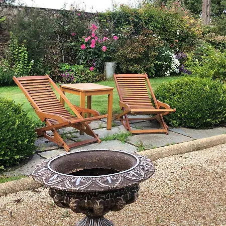 Demeure Du Porzou, D'hotes De Charme Dans Demeure D'exception, Parc Paysager, Spa, Massages, Proche Paimpol, Classe 4 Epis Yvias